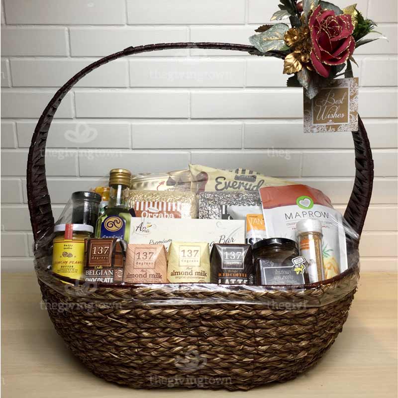 Premium gift set, New Year Basket healthy presents The